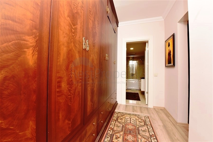 Пентхаус 5+1 в районе Оба в 600 м от моря