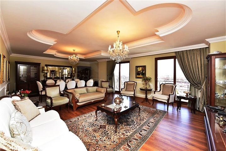 Пентхаус 5+1 в районе Оба в 600 м от моря