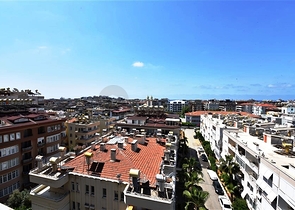 Пентхаус 5+1 в районе Оба в 600 м от моря