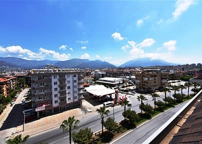 Пентхаус 5+1 в районе Оба в 600 м от моря