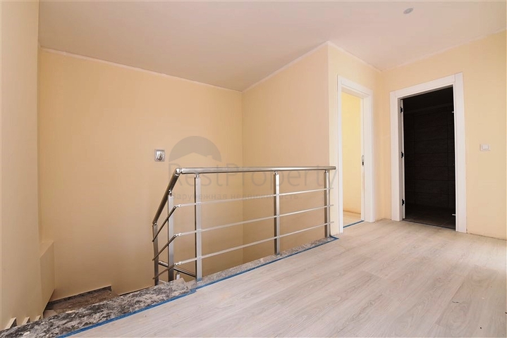 Дуплекс  4+1 в с отдельной кухней