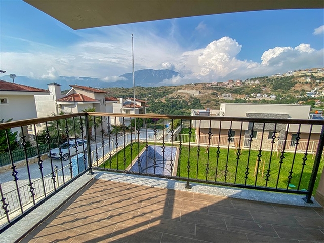 Виллы в новом комплексе Каргыджака