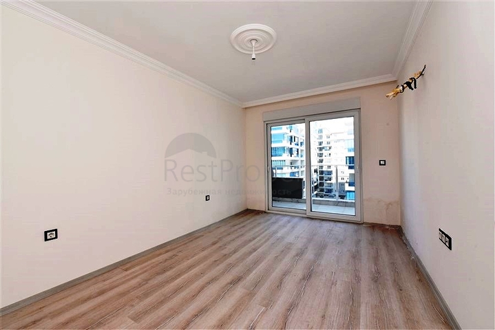 Пентхаус с видом на горы в районе Махмутлар