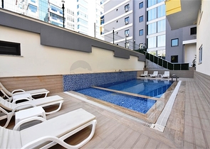 Пентхаус с видом на горы в районе Махмутлар