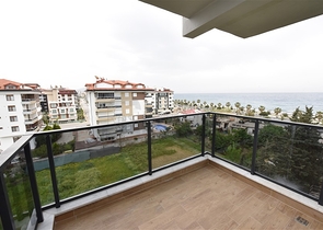 Продается пентхаус 2+1 с видом на море в районе Кестель