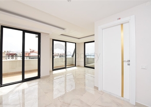 Продается пентхаус 2+1 с видом на море в районе Кестель