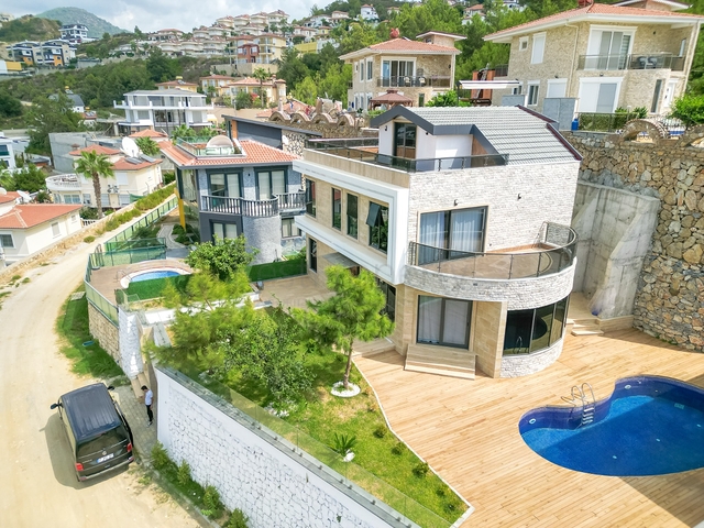 Меблированная вилла в районе Каргыджак