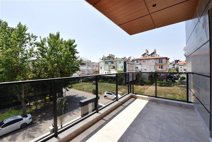 Трехкомнатная квартира в районе пляжа Клеопатры