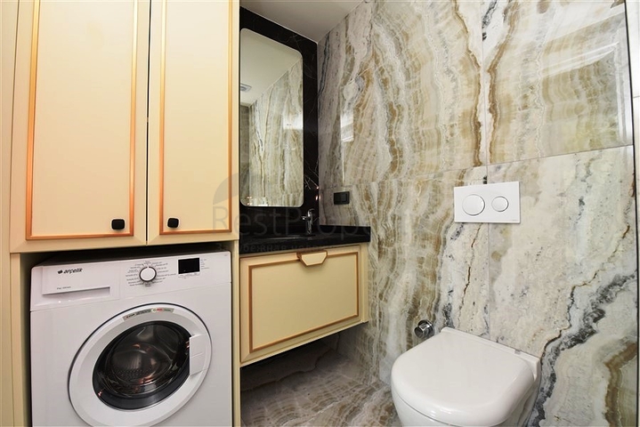 Трехкомнатная квартира в районе пляжа Клеопатры