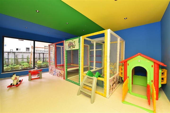 Трехкомнатная квартира в районе пляжа Клеопатры