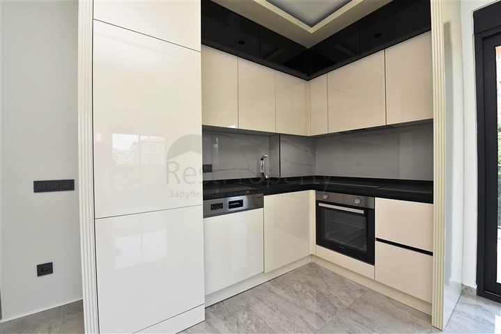 Трехкомнатная квартира в районе пляжа Клеопатры