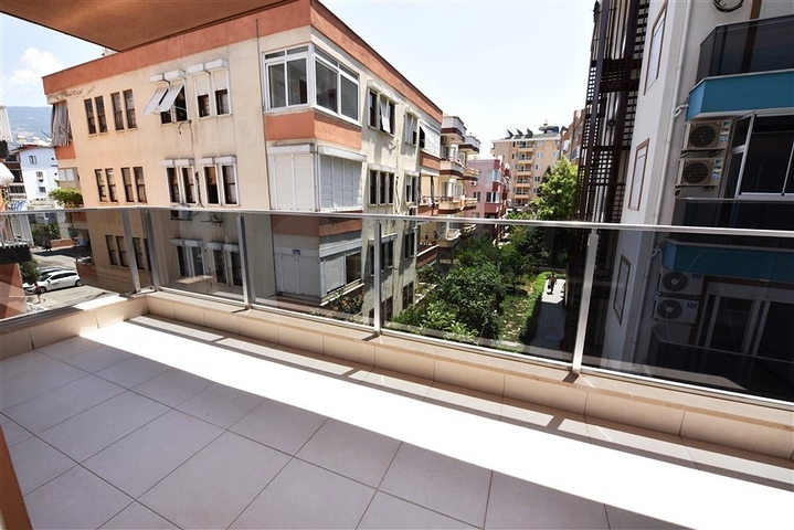 Квартира 1+1 в 250 метрах от пляжа Клеопатра