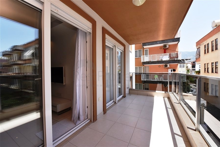 Квартира 1+1 в 250 метрах от пляжа Клеопатра