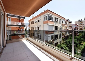 Квартира 1+1 в 250 метрах от пляжа Клеопатра