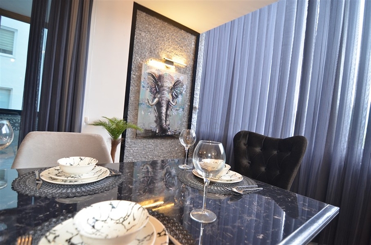  Апартаменты 2+1 в цeнтре Алании у пляжа Клеопатры