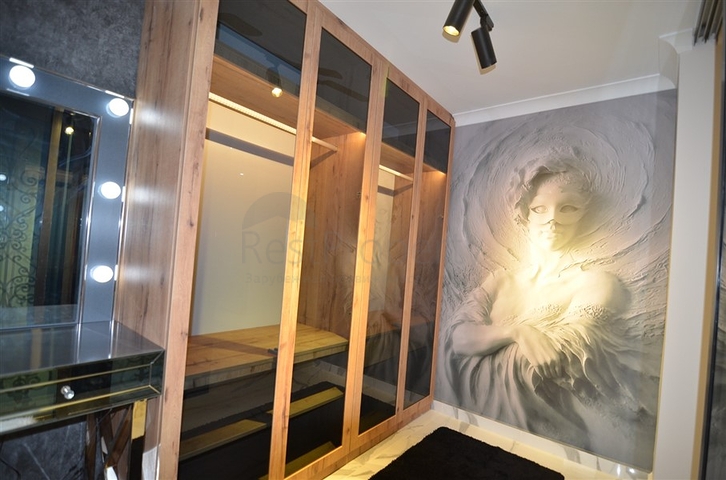  Апартаменты 2+1 в цeнтре Алании у пляжа Клеопатры