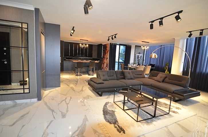  Апартаменты 2+1 в цeнтре Алании у пляжа Клеопатры