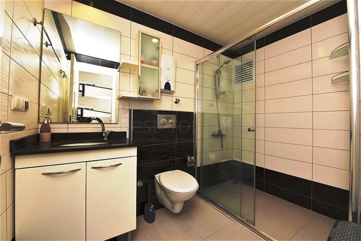 Трехкомнатная квартира в районе Авсаллар