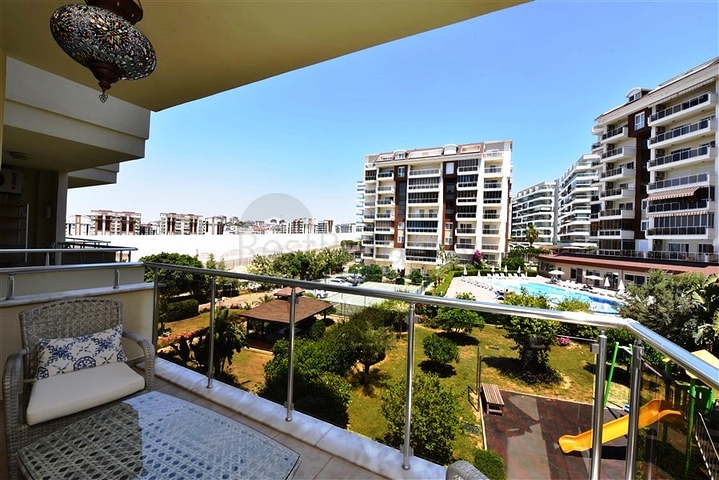 Трехкомнатная квартира в районе Авсаллар