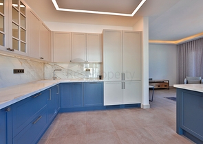 Виллы 5+1 с большим садом в центре Бодрума 