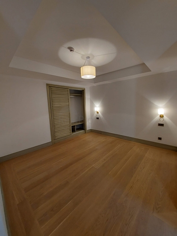 Вилла из натурального камня с шикарным видом на крепость