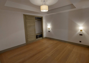 Вилла из натурального камня с шикарным видом на крепость