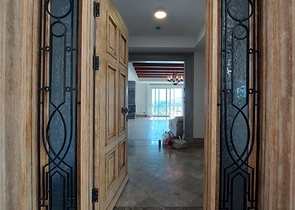 Вилла из натурального камня с шикарным видом на крепость