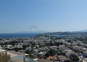 Вилла из натурального камня с шикарным видом на крепость