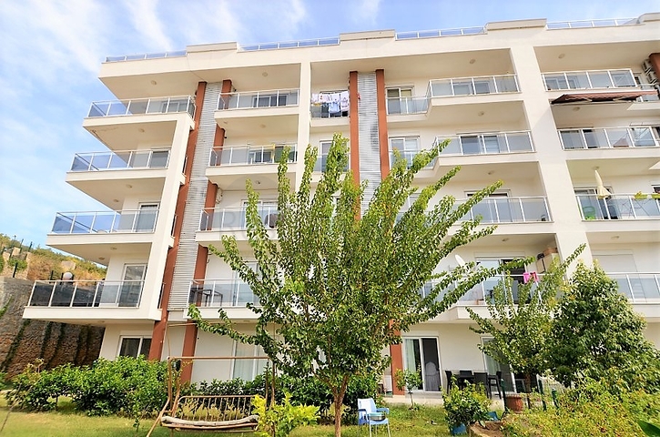 Просторная квартира 2+1 в спокойном районе