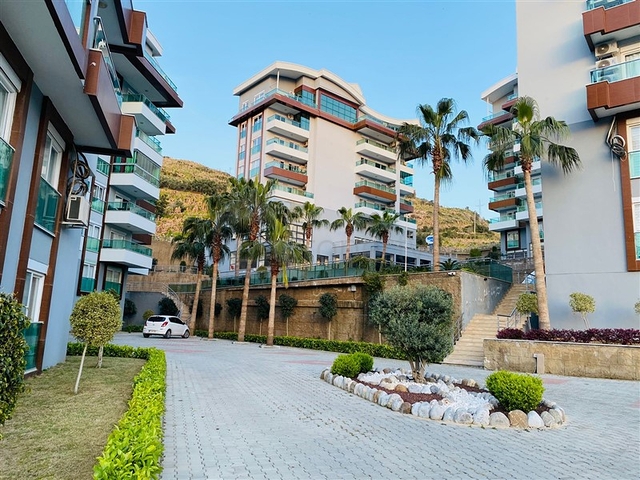 Двухкомнатная квартира в элитном районе Каргыджак