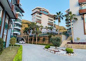 Двухкомнатная квартира в элитном районе Каргыджак