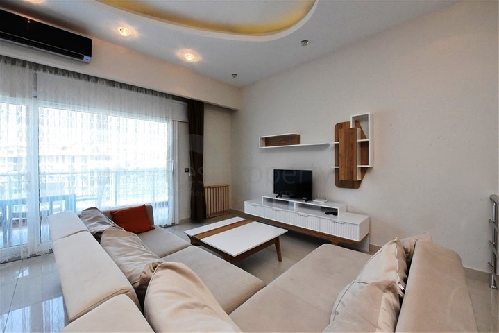 Пентхаус 2+1 в популярном комплексе в Махмутларе