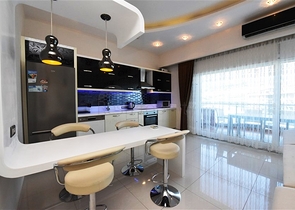 Пентхаус 2+1 в популярном комплексе в Махмутларе