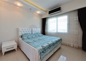 Пентхаус 2+1 в популярном комплексе в Махмутларе