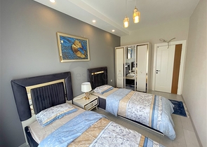 Трехкомнатная квартира с отдельной кухней в районе Паяллар