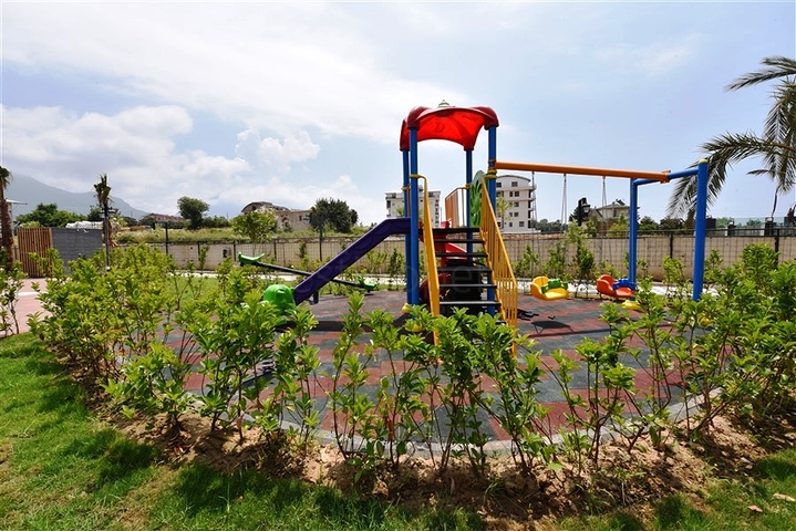 Четырехкомнатный пентхаус в новом жилом доме района Оба