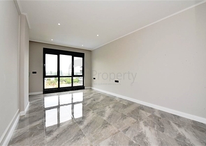 Четырехкомнатный пентхаус в новом жилом доме района Оба