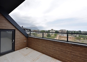 Четырехкомнатный пентхаус в новом жилом доме района Оба