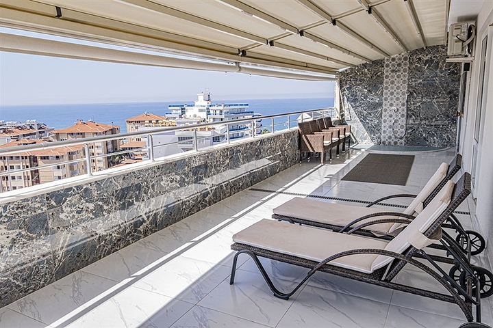 Пентхаус 4+1 в районе Тосмур