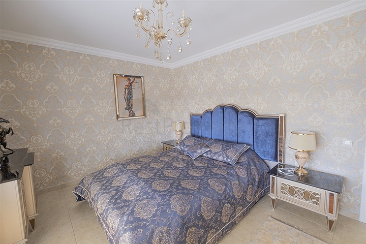 Пентхаус 4+1 в районе Тосмур