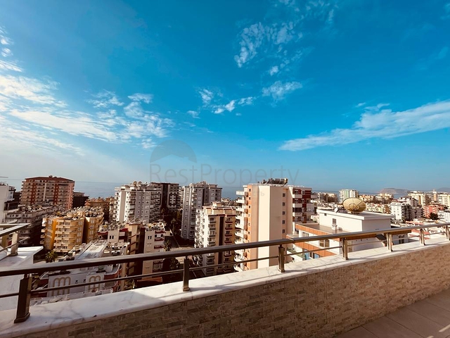 Пентхаус с невероятным панорамным видом