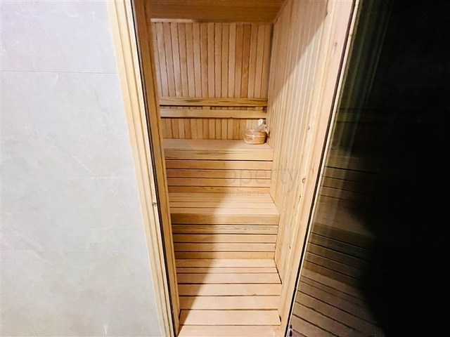 Шикарный пентхаус у моря в элитном районе Каргыджак