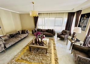 Шикарный пентхаус у моря в элитном районе Каргыджак