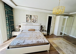 Шикарный пентхаус у моря в элитном районе Каргыджак