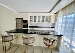 Шикарный пентхаус у моря в элитном районе Каргыджак