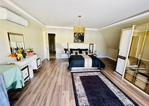 Шикарный пентхаус у моря в элитном районе Каргыджак