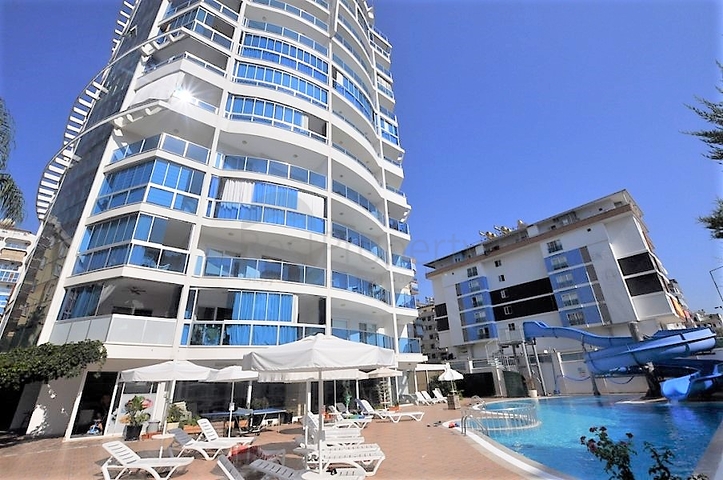 Квартира планировкой 2+1 в районе Махмутлар