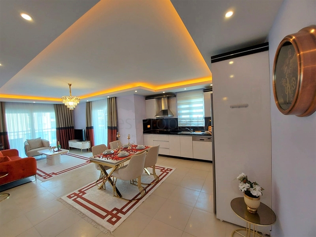 Просторная квартира 2+1 в 500 метрах от моря