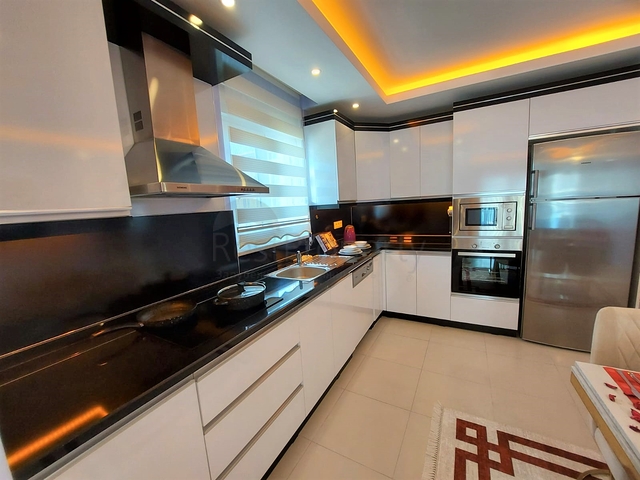 Просторная квартира 2+1 в 500 метрах от моря