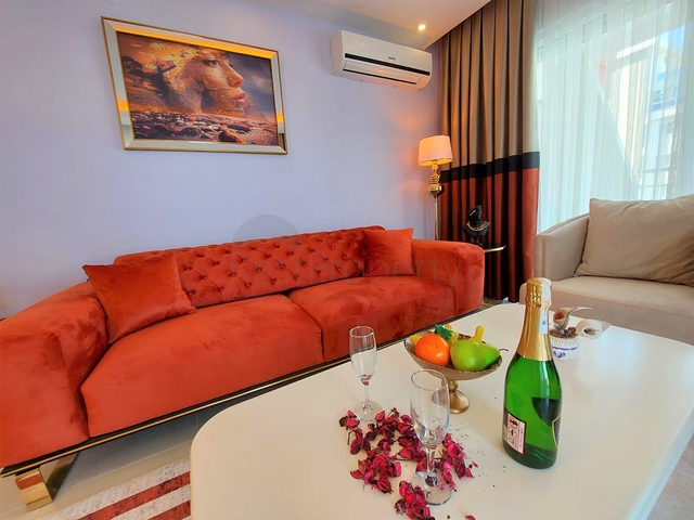 Просторная квартира 2+1 в 500 метрах от моря